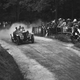 Illustration for article titled Britains First 100 MPH Car Turns 100